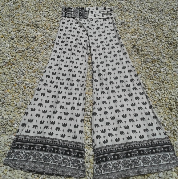Pants - MOA Black Cream Elephant Print Palazzo Pants XL